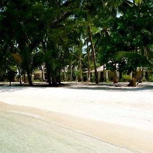 Kura Kura Resort